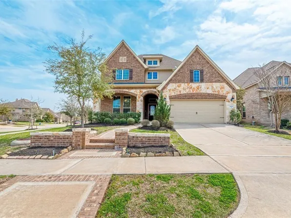 16622 Emmaus Ln, Cypress, TX 77433