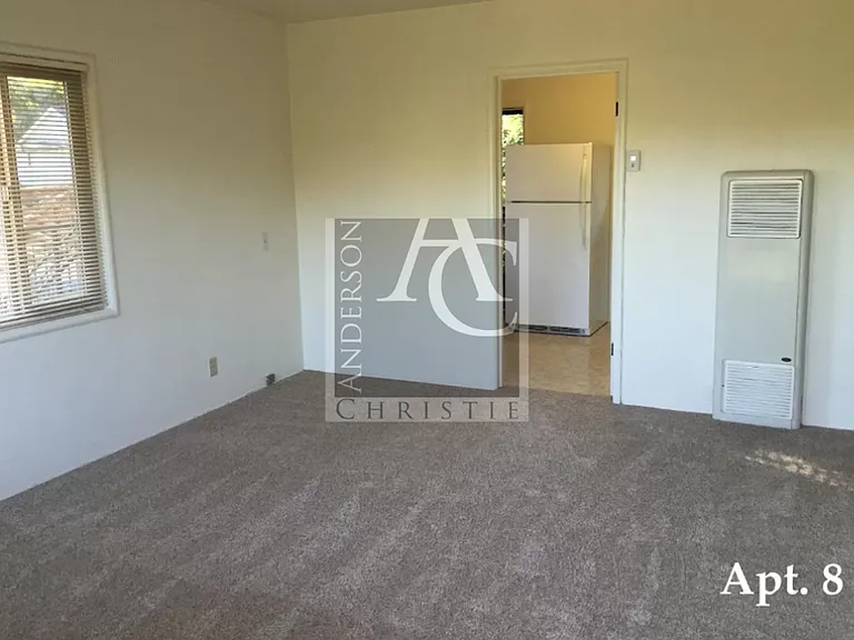 121 Sylvar St — Photo 4