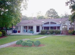 6105 Waters Edge Rd, Midlothian, VA 23112