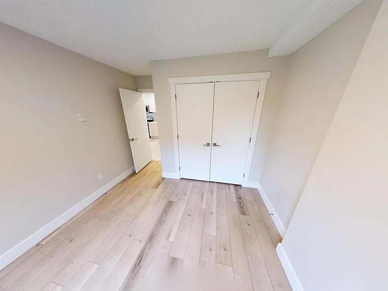 6140 Lady Hammond Rd #302 — Photo 7