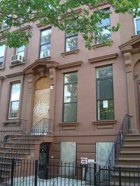 1st image of 722 Marcy Ave