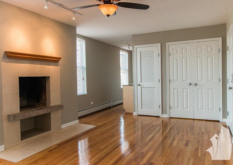 1st image of 850 W Lill Ave #25698