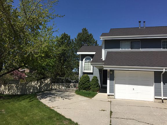 2nd image of 6919 S Hillside Village Cir