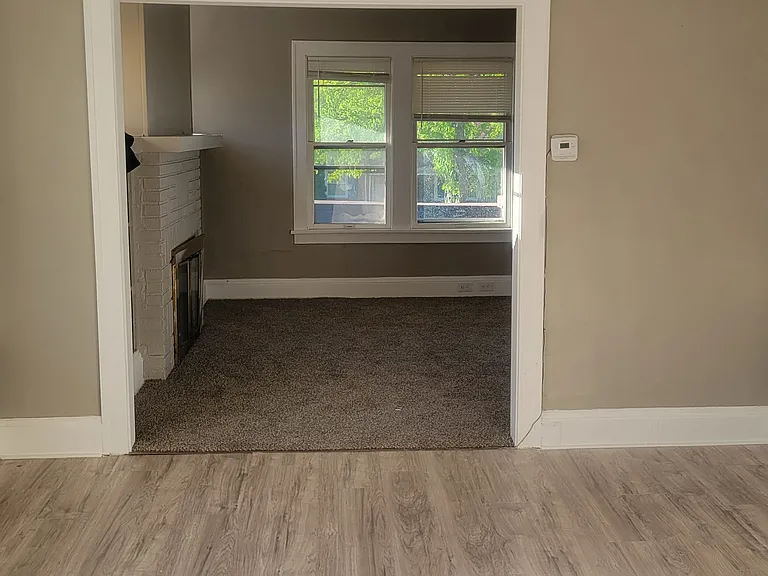 8502 Grand Division Ave #UP — Photo 10
