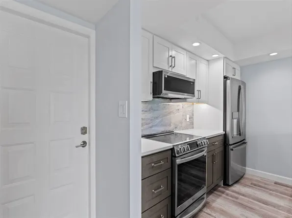 2104 NW 22nd Avenue #9-104, Stuart, FL 34994