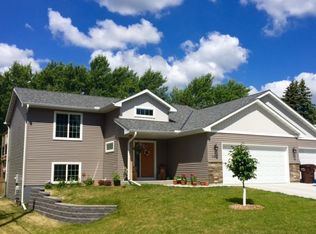 9315 Lancaster Ln N, Maple Grove, MN 55369