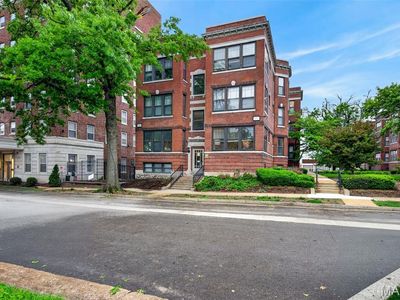 609 Clara Ave #1A, Saint Louis, MO, 63112