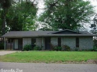 803 Cherry St, Dardanelle, AR 72834