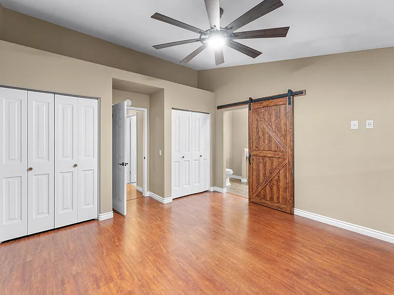 1326 Linsay Pl — Photo 17