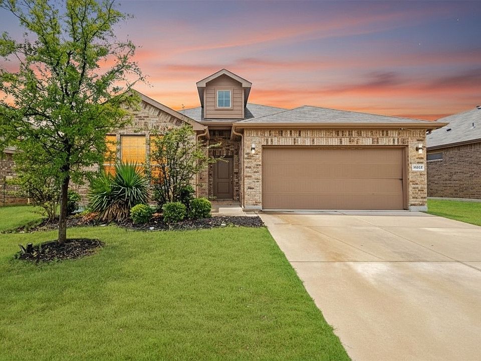 1st image of 15957 Charing Cross Dr