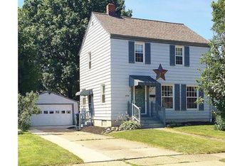 124 Birchwood Ave, Cuyahoga Falls, OH 44221