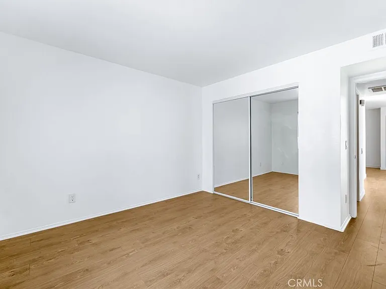 4406 Cahuenga Blvd #109 — Photo 18