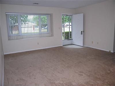 4th image of 196 Harter Ave