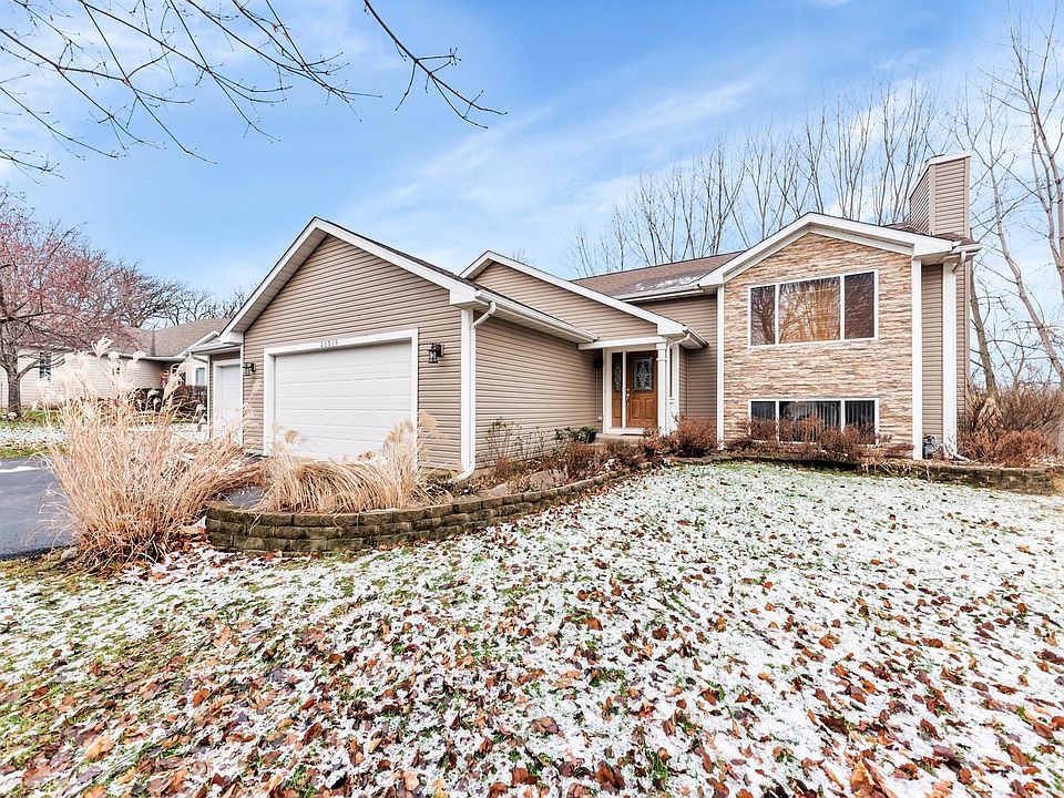 1st image of 22319 S Waterford Ct