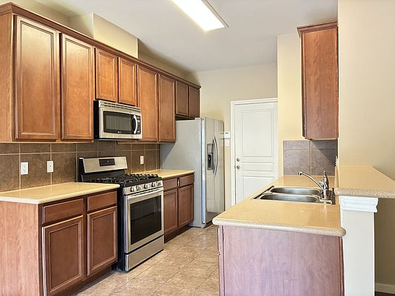 5th image of 8327 Cassidy Creek Ct