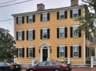 23 Federal St, Newburyport, MA 01950