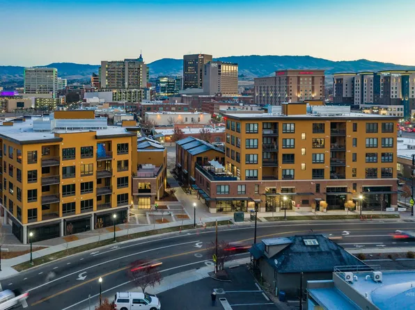 880 W River St Unit 513, Boise, ID 83702