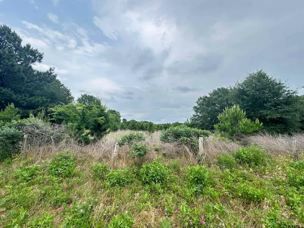 2950 County Road 3306, Jacksonville, TX 75766