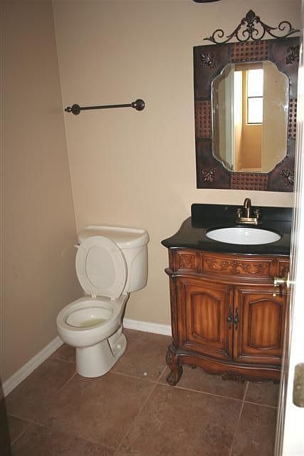2nd image of 3531 Ocita Dr