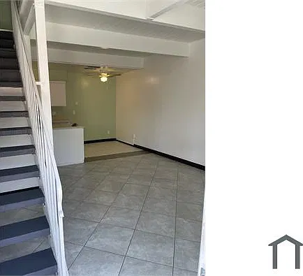 1837 E Saginaw Way — Photo 3