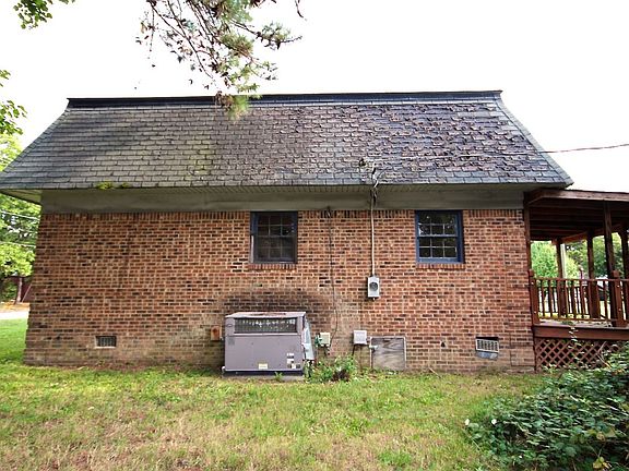 5th image of 707 House Ave