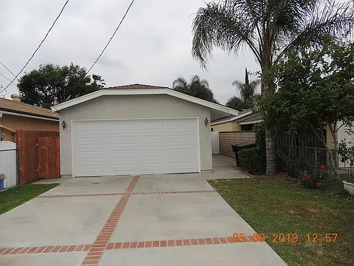 15252 Wallace Ave Photo 1