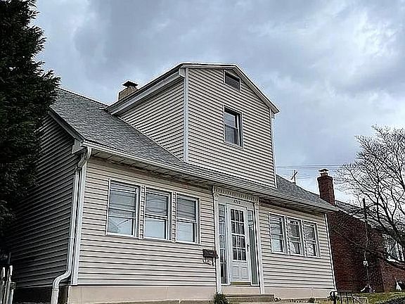 5th image of 1715 Rhawn St