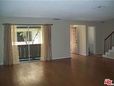 2nd image of 20214 Cohasset St Unit 12
