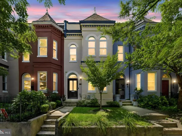 1391 F St NE, Washington, DC 20002