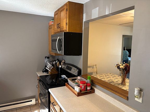 4th image of 3156 Main St Unit 3156
