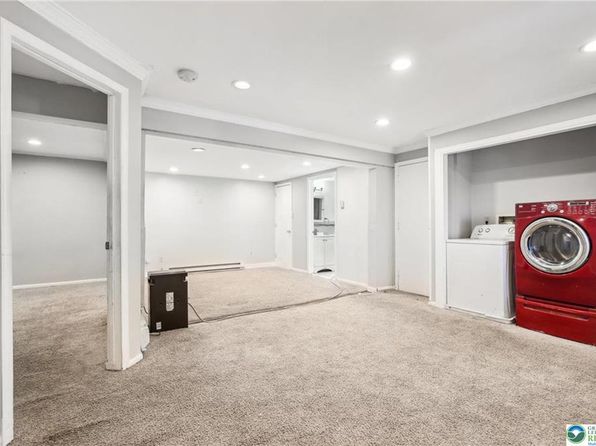 360 Eastshore Dr, East Stroudsburg, PA 18301