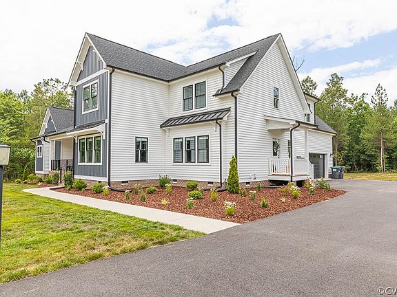 2nd image of 9632 Seven Sisters Dr