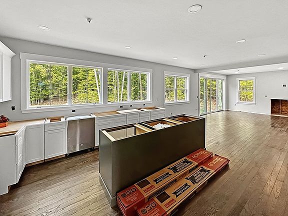 5th image of 11 Lefevre Dr