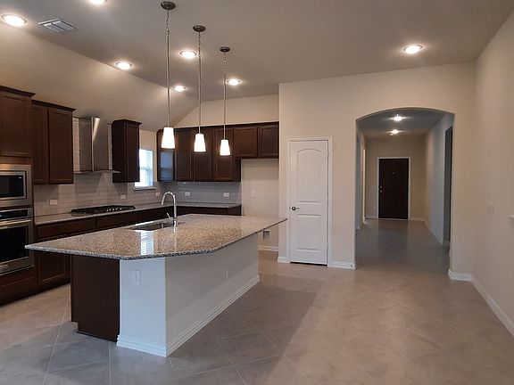 5th image of 11516 Meadow Gale Ct