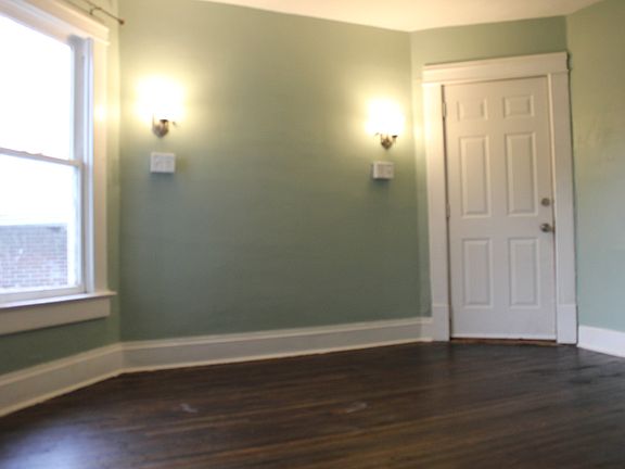 Bedroom 1 (12'x13', two closets)