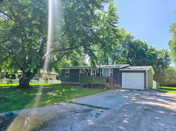 3507 Andrew Ave