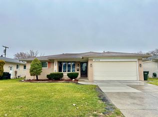33742 Elford Dr, Sterling Heights, MI 48312