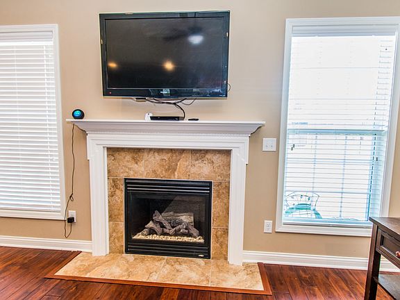 5th image of 1027 Aristides Dr