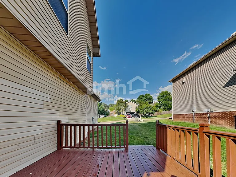1523 Bailey Park Ln — Photo 20