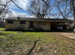 109 Queen Anne Ln, Jackson, MS 39209