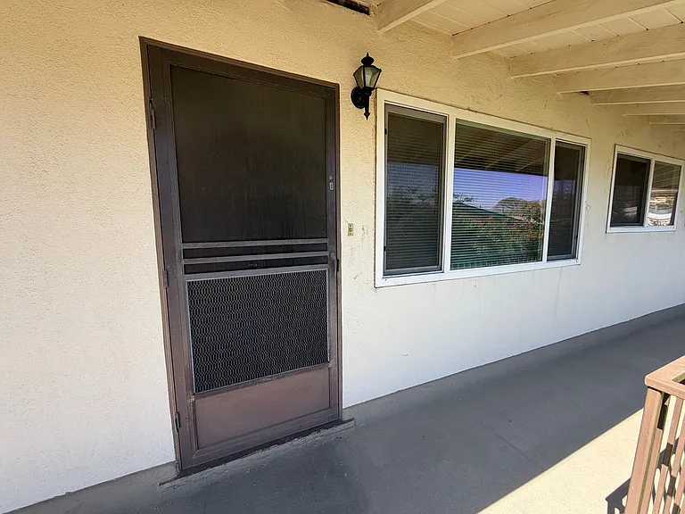 1015 Laguna St — Photo 1