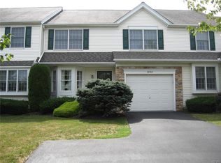 2888 Hope Ridge Dr, Easton, PA 18045