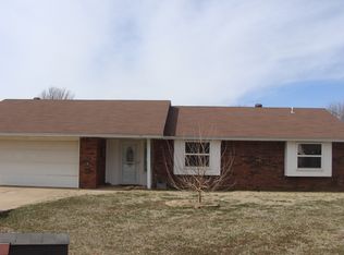 110 N Mission Rd, Enid, OK 73703