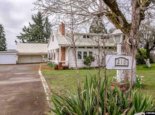 210 Walker Rd, Lebanon, OR 97355