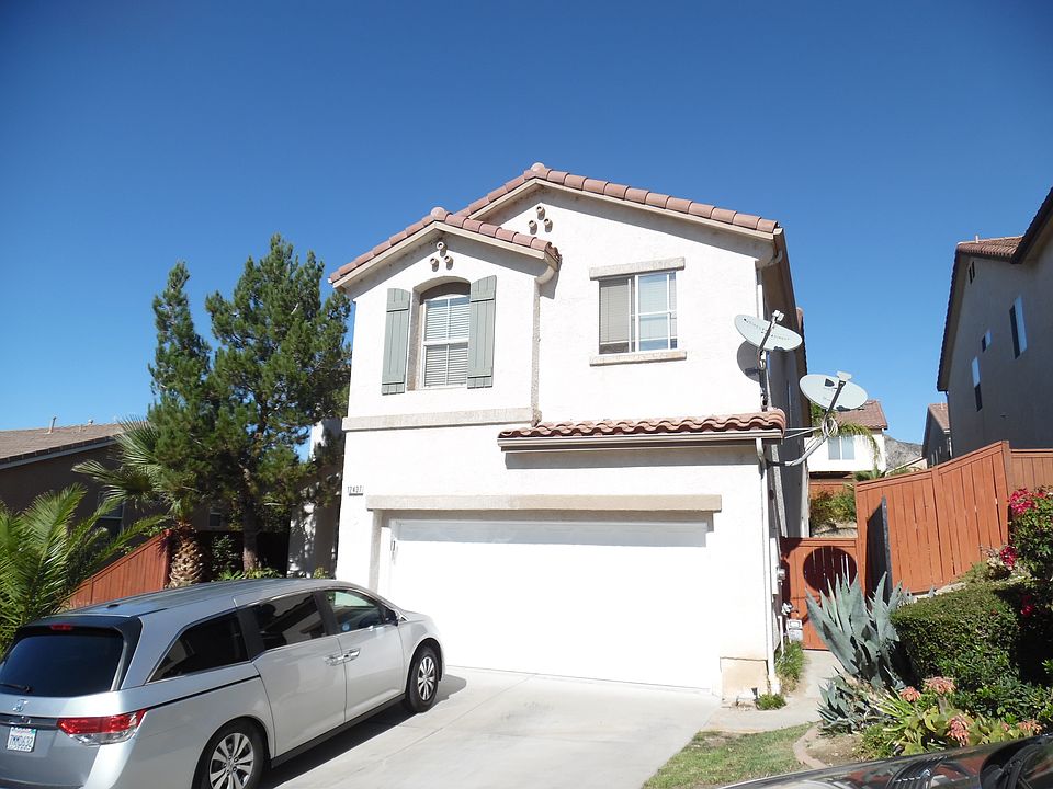 1st image of 12437 Valley Vista Way
