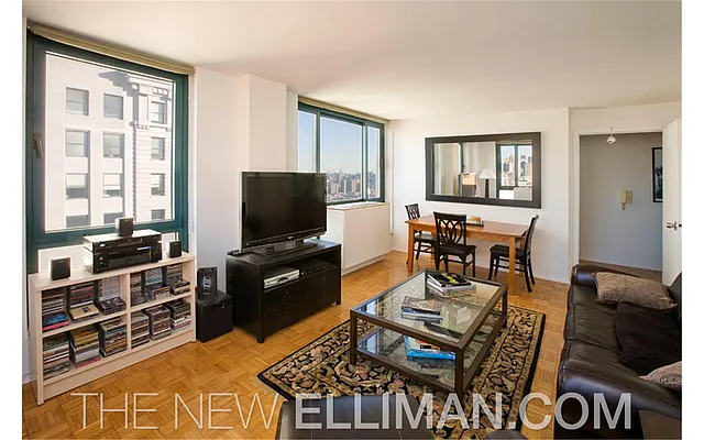 Rented by Douglas Elliman | media 32