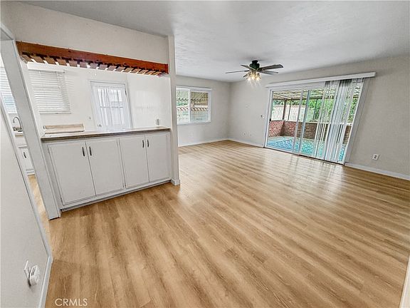 5th image of 23357 Mobile St