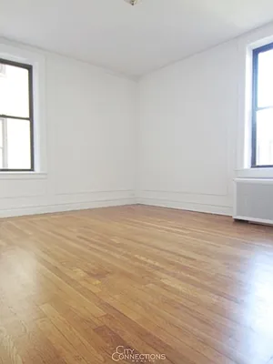 Rented by City Connections Realty | media 9