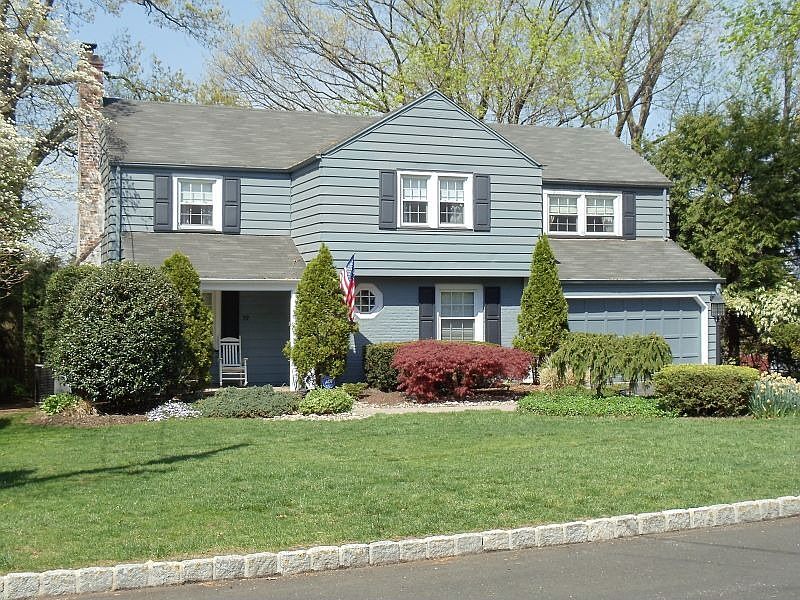 1st image of 39 Buckingham Dr