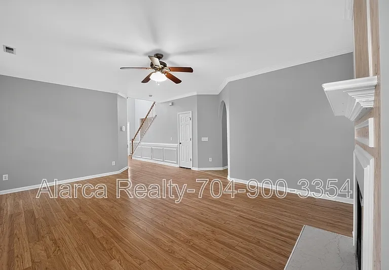 17420 Baldwin Hall Dr — Photo 23